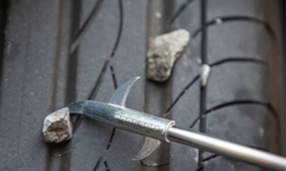 Tire Stones Removing Tool for Car